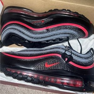 Nike Air Max 97 w/ Heart Lock Pendant